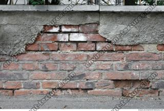 wall bricks damaged old 0013